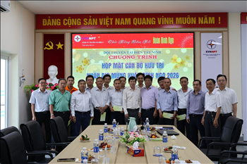 Đội Truyền tải điện Tây Ninh tổ chức gặp mặt cán bộ hưu trí nhân dịp Tết Nguyên đán Bính Ngọ 2026