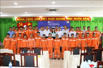 Sôi nổi hội thi thợ giỏi Truyền tải miền Đông 2 năm 2022 