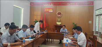 Đội Truyền tải điện Tây Ninh tăng cường phối hợp phối hợp UBND xã Hòa Khánh đảm bảo vận hành an toàn hệ thống Truyền tải điện 